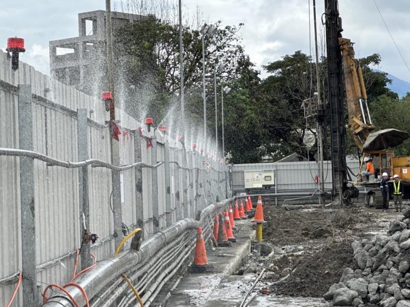 圖片說明：宜蘭市「國家住宅及都市更新中心集合住宅新建工程」_空品偵測智慧連動灑水保濕抑塵