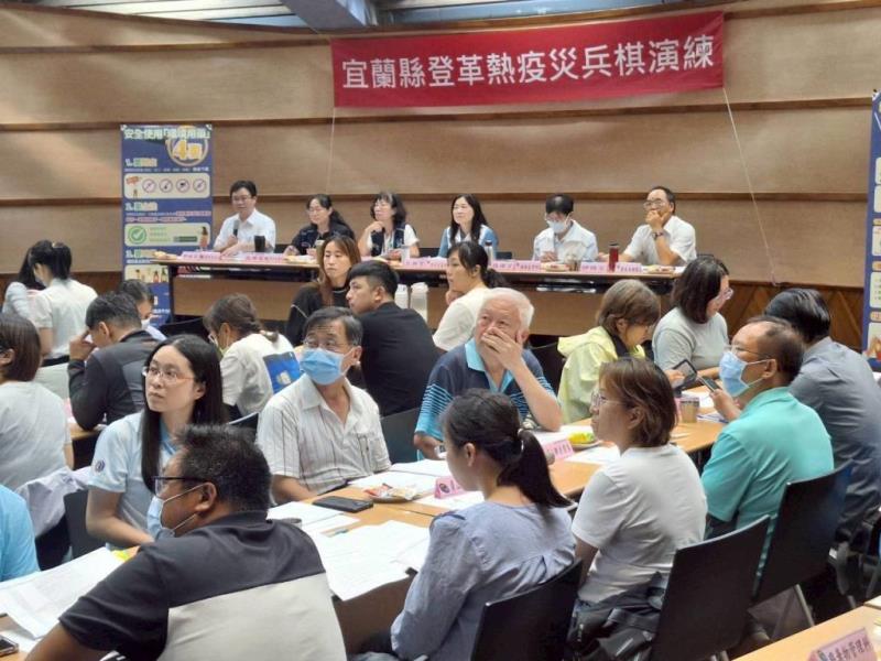 圖片說明：圖2.蔡坤憲教授針對本次演練進行說明