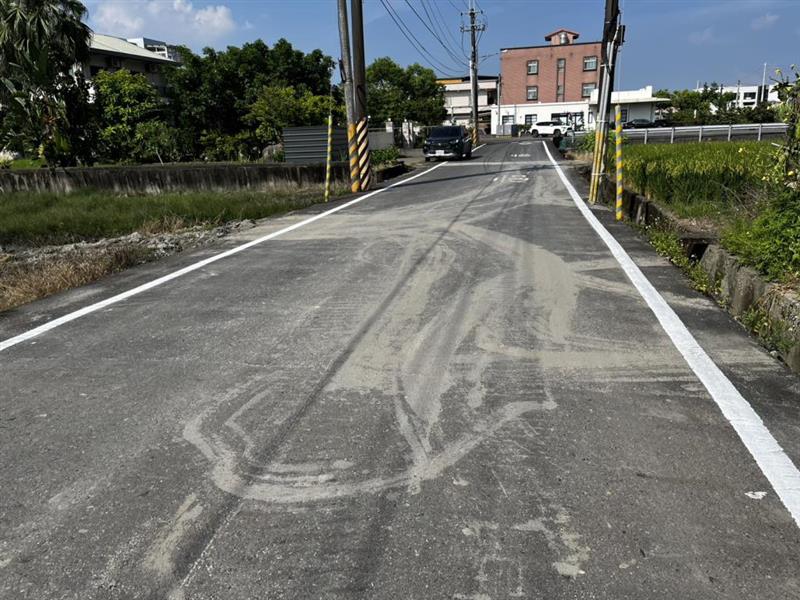 圖5. 路面污染易造成車輛行駛事故風險及風吹揚塵