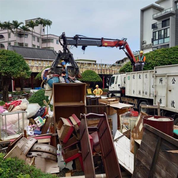 羅東鎮巨大垃圾收運