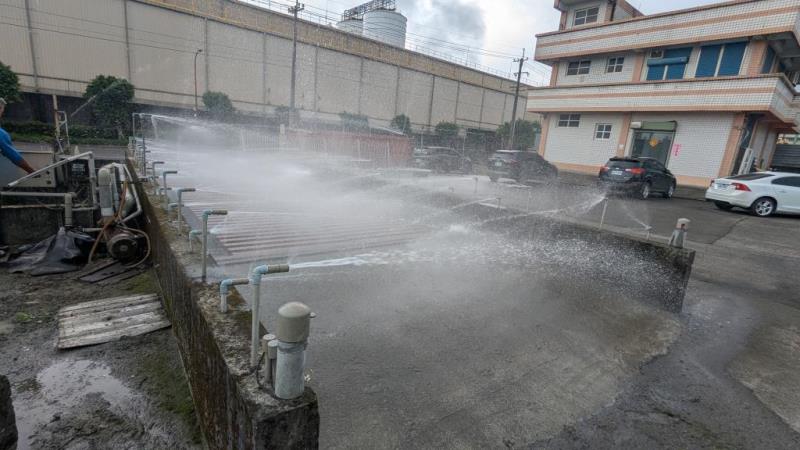 圖片說明：法規規範洗車設備之規格，包含馬達馬力、灑水頭間距等，業者可依循相關規格設置及維護